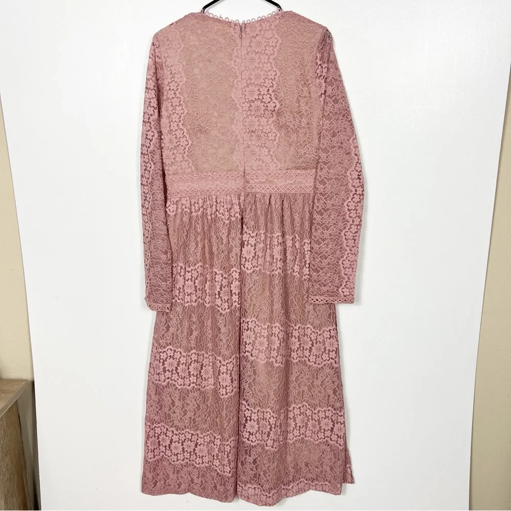 Roolee Lace Midi Dress in Blush Pink - Picture 8 of 8